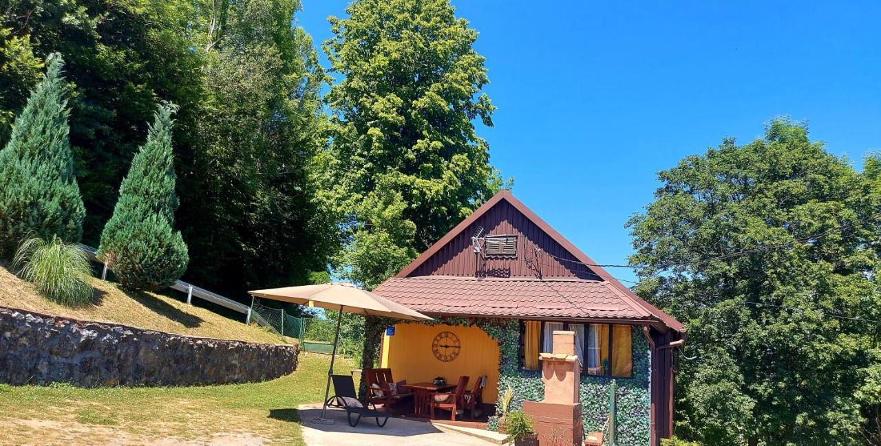 Holiday home Honey House Lika *